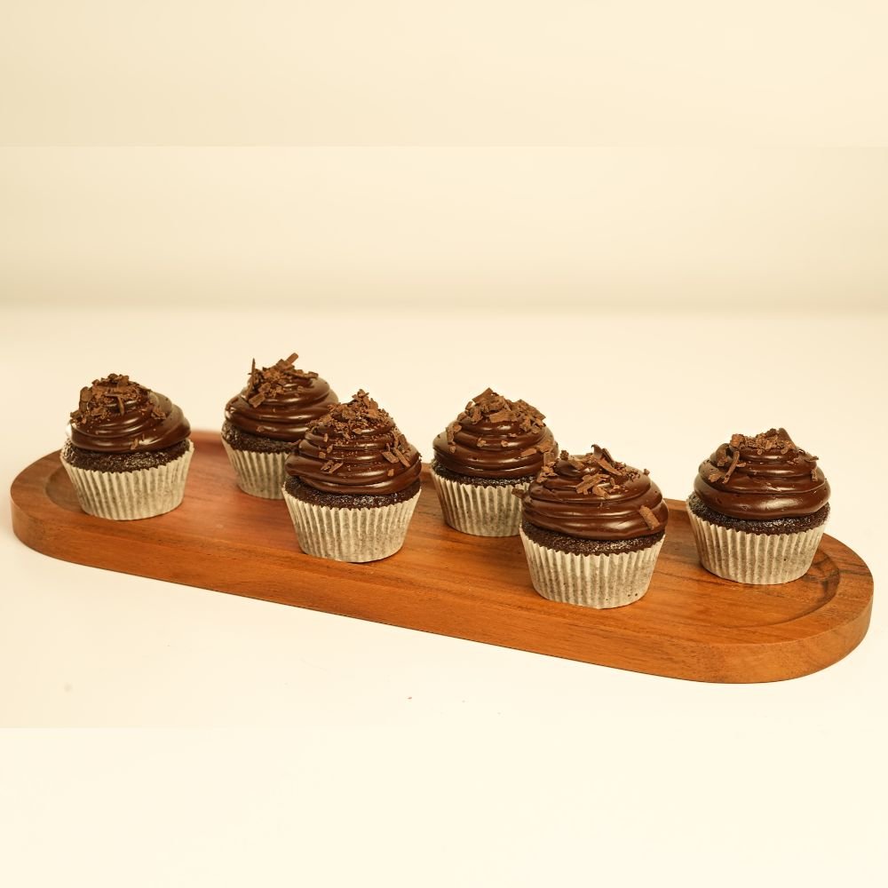CHOCOLATE CUPCAKE