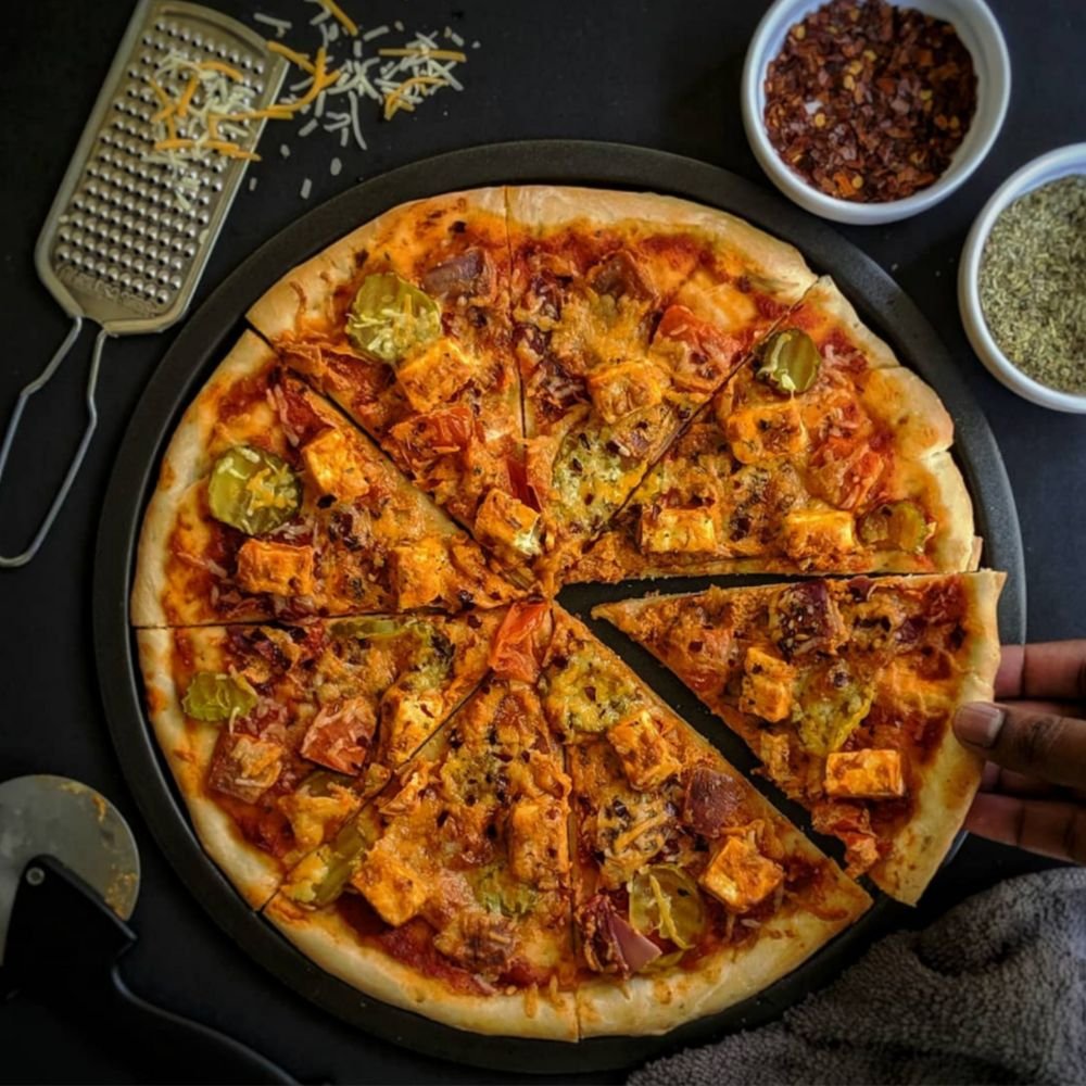 DESI PANEER TIKKA PIZZA